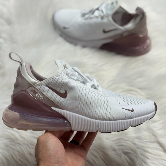 Nike Air Max 270 White Platinum Violet Womens AH6789-120 VNDS Sz 9.5 - Picture 1 of 7